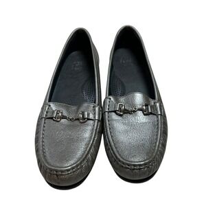 SAS San Antonio Shoemakers‎ Silver Leather Loafers – Women's 9.5 Comfort Footbed